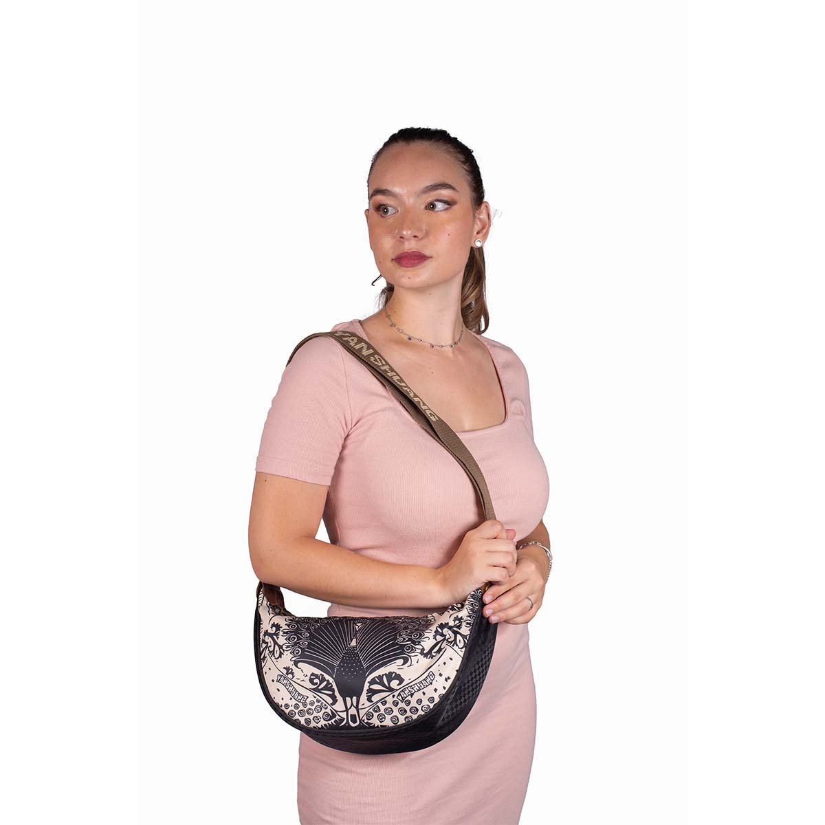 YAN SHUANG Peacock Shoulder Bag