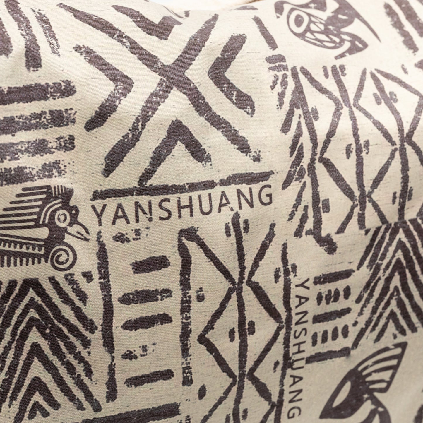 YAN SHUANG Unisex Tribal King Shoulder Bag