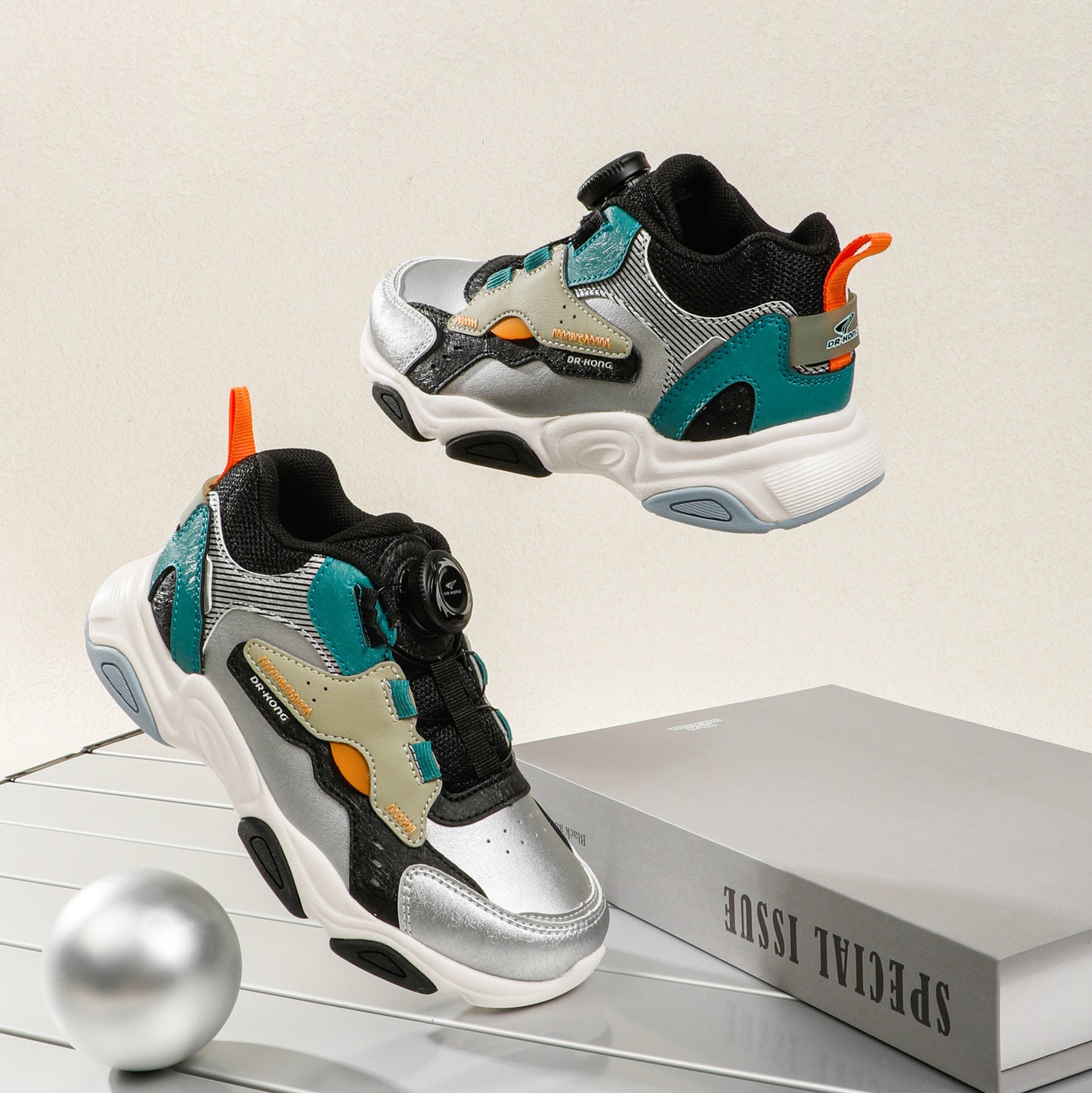 DR KONG 009 SILVER BLACK GREEN
